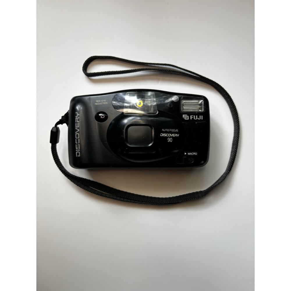 Vintage Camera, Fuji Discovery 90 Date, Auto Focus, Red Eye Reduction